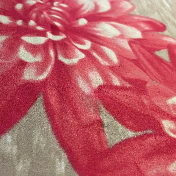 Investments II Floral Blouse - Picture 8 of 10